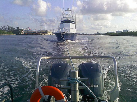 boat towing miami